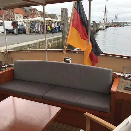 Motoryacht Marlin * Flensburg